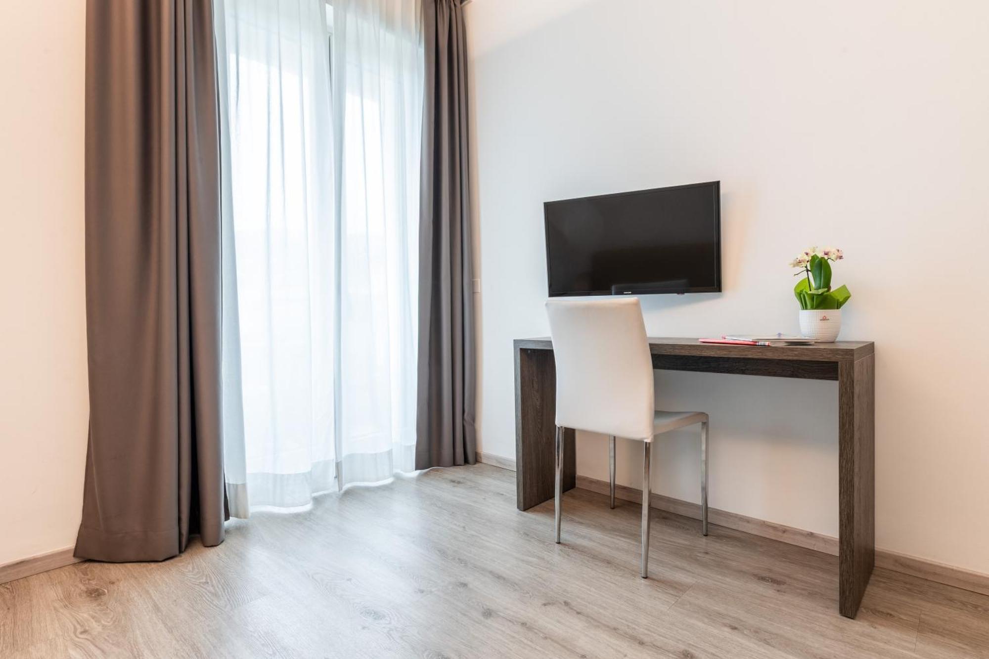 Hotel Italia ガルダ 部屋 写真